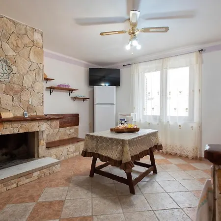 Da Mario & Marianna Lejlighed Campanedda